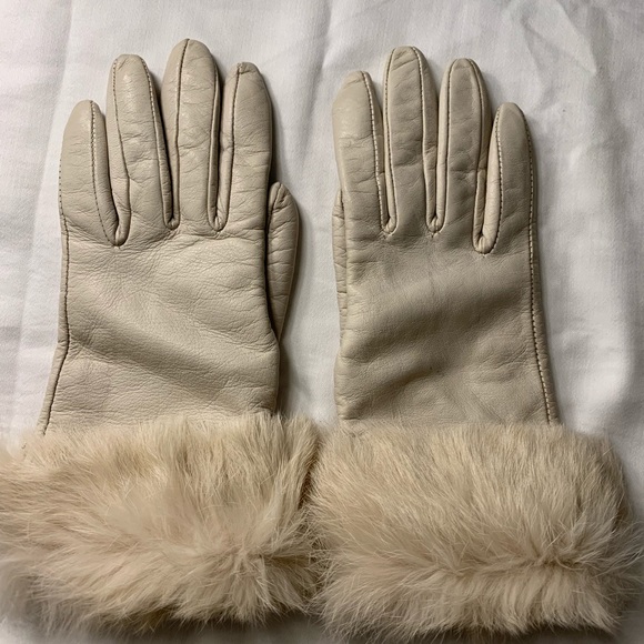 Sim Accessories - Sim Italian leather gloves size 6